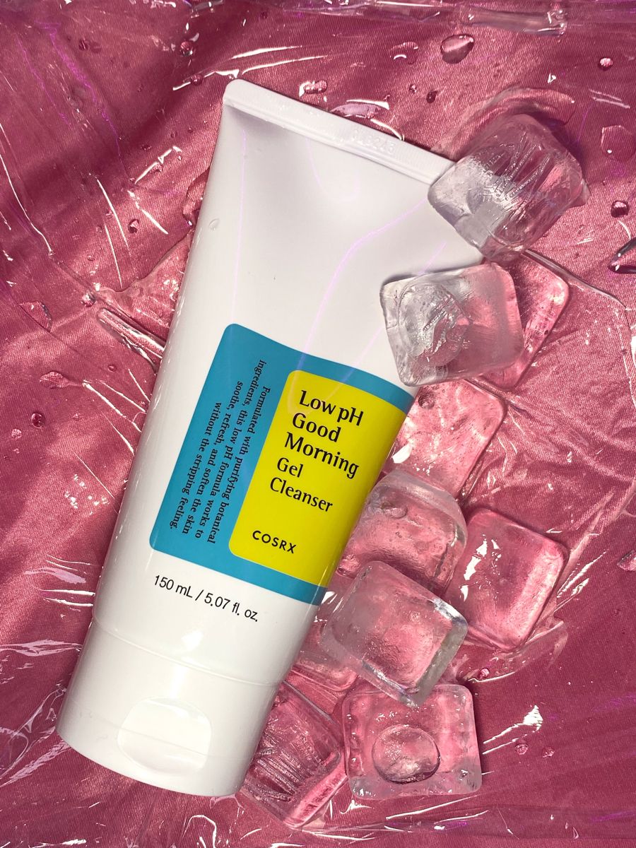 COSRX – Low pH Good Morning Gel Cleanser